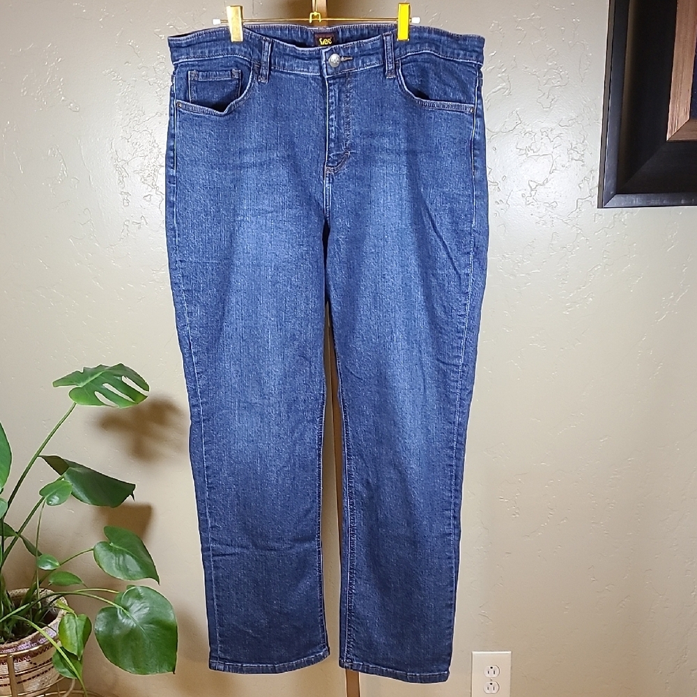 Lee Women's Blue Jeans Size 18